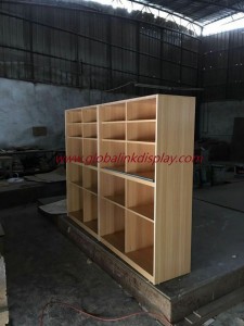 玩具木櫃